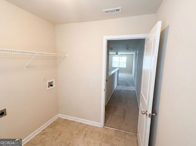 8496 Glenview Street, Douglasville, GA 30134