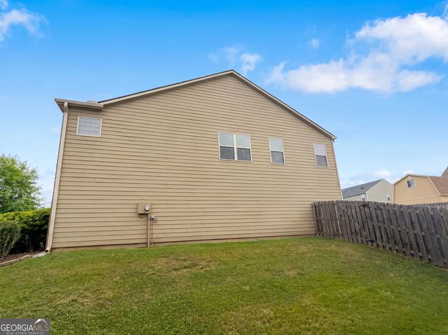 8496 Glenview Street, Douglasville, GA 30134