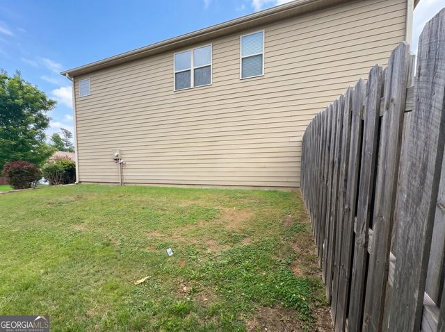 8496 Glenview Street, Douglasville, GA 30134