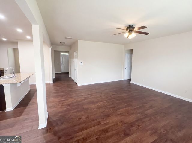 8496 Glenview Street, Douglasville, GA 30134