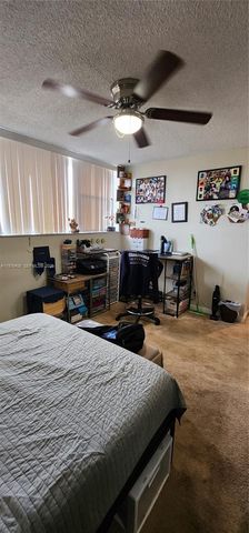 12305 NW 11 12305, Pembroke Pines, FL 33026