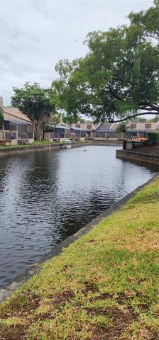 12305 NW 11 12305, Pembroke Pines, FL 33026