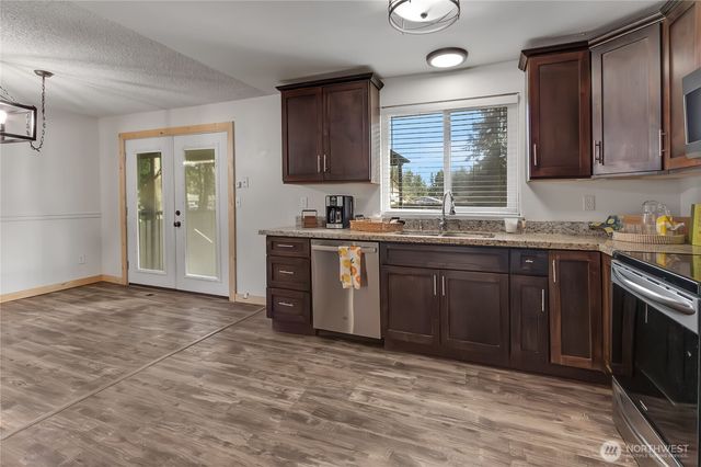 5202 205th Avenue Ct E, Spanaway, WA 98387