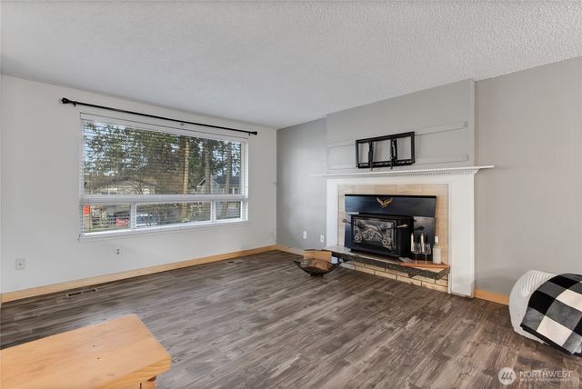 5202 205th Avenue Ct E, Spanaway, WA 98387