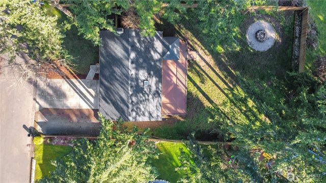 5202 205th Avenue Ct E, Spanaway, WA 98387