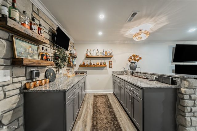 1201 Whispering Shores, Vermilion, OH 44089