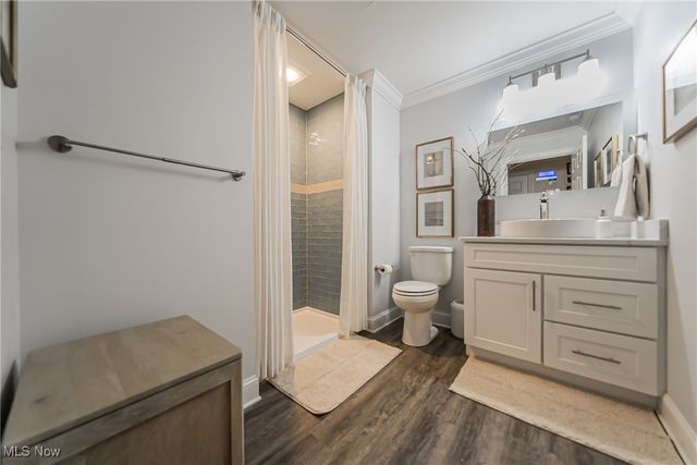 1201 Whispering Shores, Vermilion, OH 44089