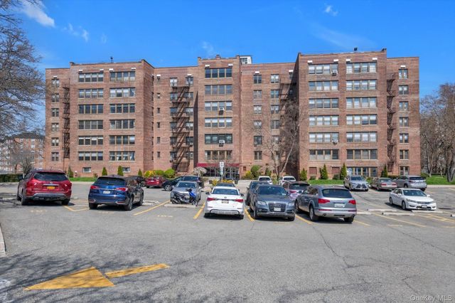 18-35 Corporal Kennedy Street 6D, Bayside, NY 11360