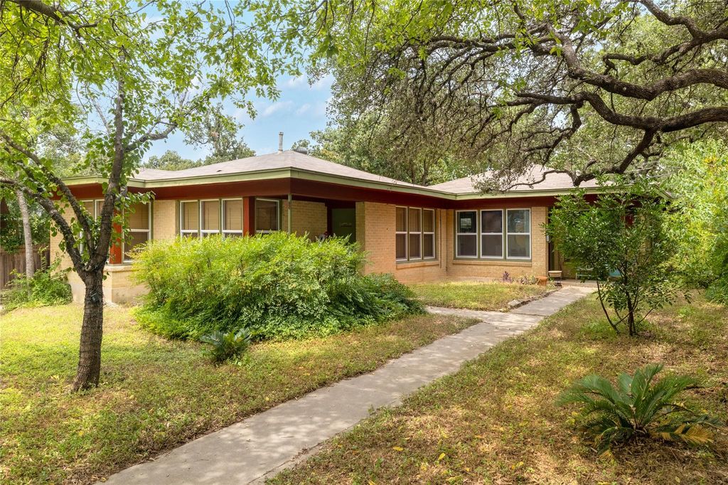 3306 Enfield RD A, Austin, TX 78703