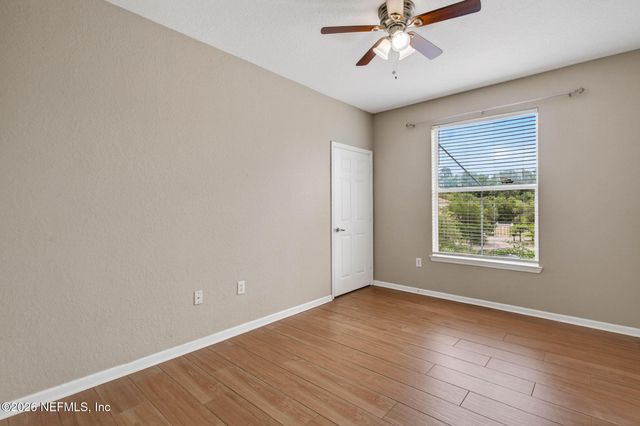 8539 GATE Parkway W 433, Jacksonville, FL 32216