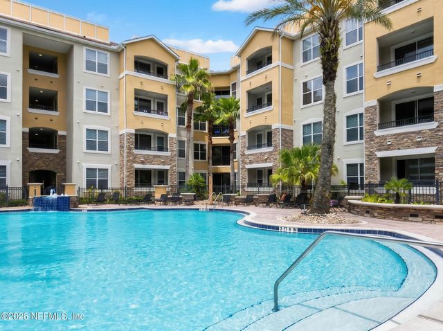 8539 GATE Parkway W 433, Jacksonville, FL 32216