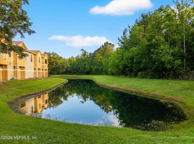 8539 GATE Parkway W 433, Jacksonville, FL 32216
