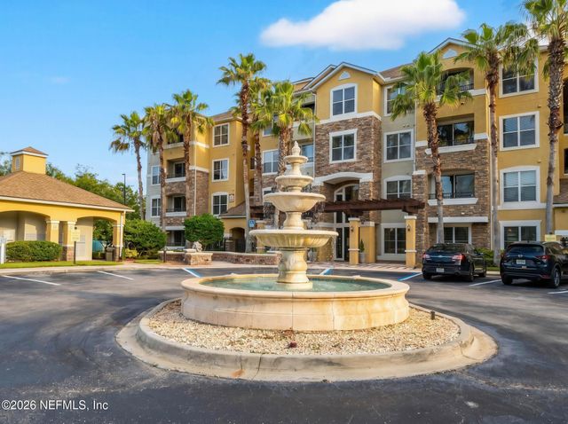 8539 GATE Parkway W 433, Jacksonville, FL 32216