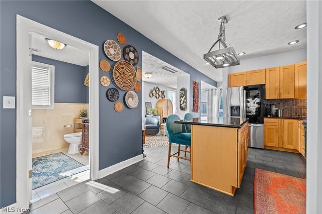 1420 W 48th Street, Cleveland, OH 44102