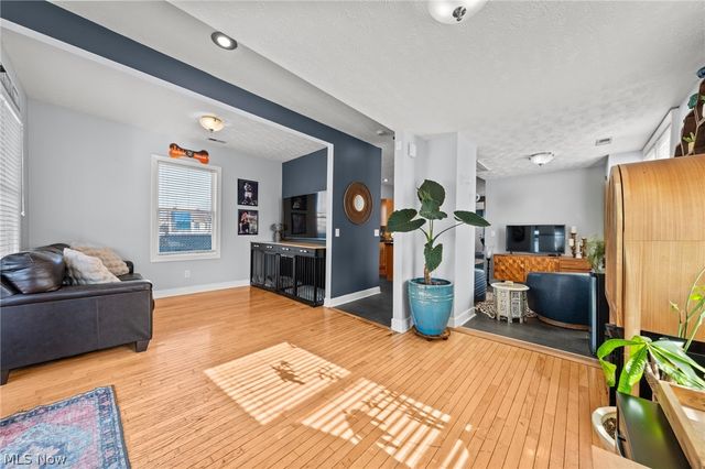 1420 W 48th Street, Cleveland, OH 44102