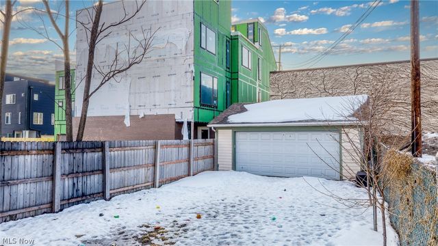 1420 W 48th Street, Cleveland, OH 44102