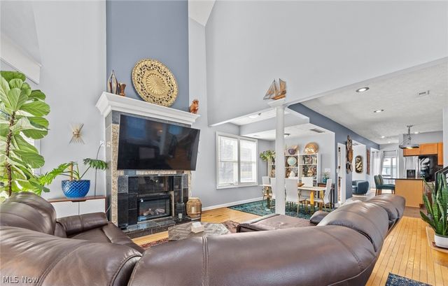 1420 W 48th Street, Cleveland, OH 44102