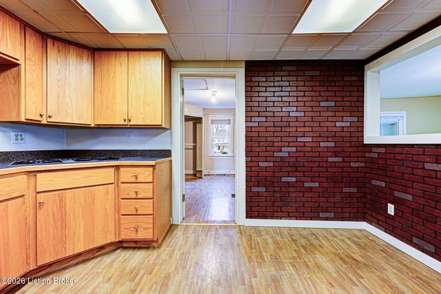 813 Hawkins Dr, Elizabethtown, KY 42701