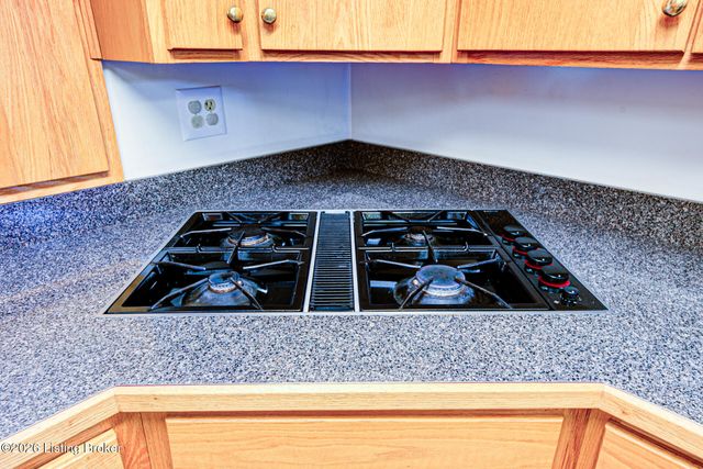 813 Hawkins Dr, Elizabethtown, KY 42701