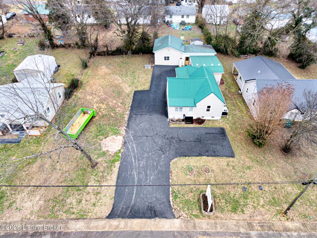 813 Hawkins Dr, Elizabethtown, KY 42701