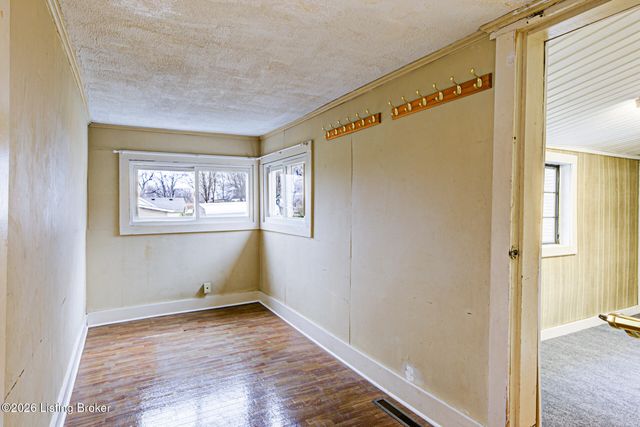 813 Hawkins Dr, Elizabethtown, KY 42701