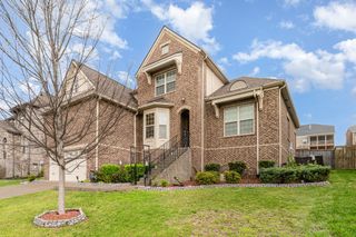 5344 Highland Place Way, Hermitage, TN 37076