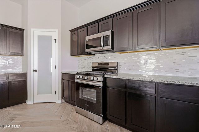14313 STEVE JOYCE Parkway, El Paso, TX 79928