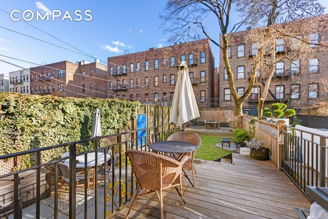 26 Winthrop Street, New York City, NY 11225