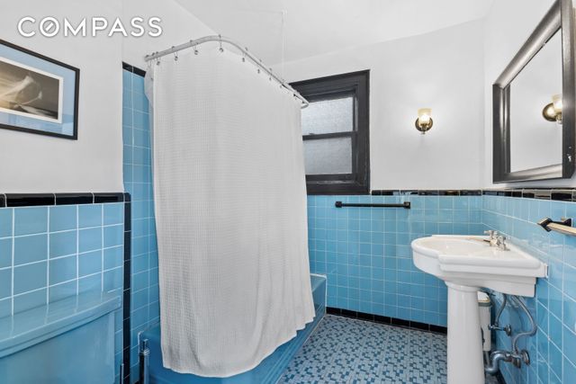 26 Winthrop Street, New York City, NY 11225