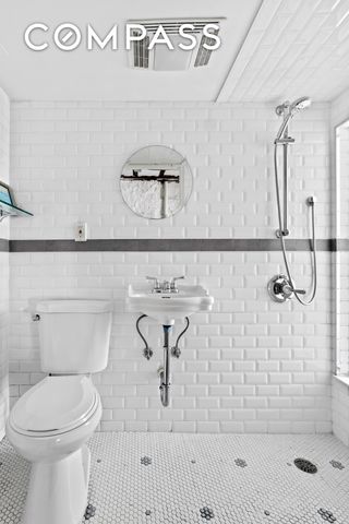 26 Winthrop Street, New York City, NY 11225