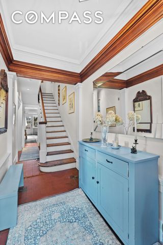 26 Winthrop Street, New York City, NY 11225