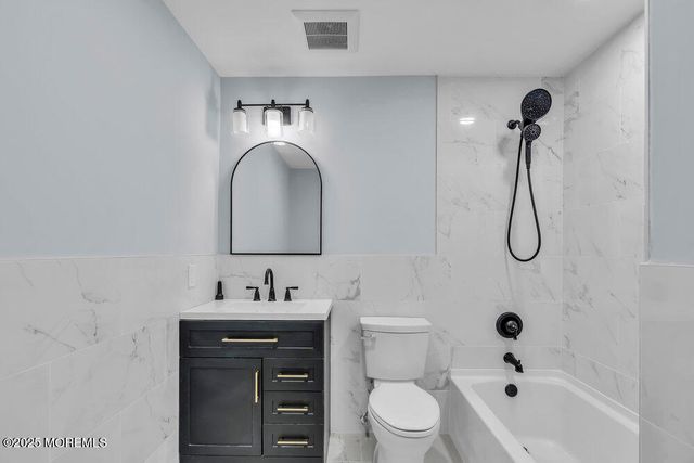 131 Briar Mills Drive, Brick, NJ 08724