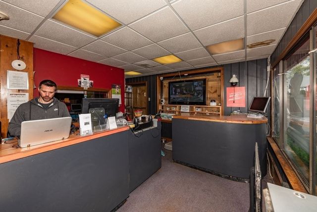 118 North Bedford Street, East Bridgewater, MA 02333