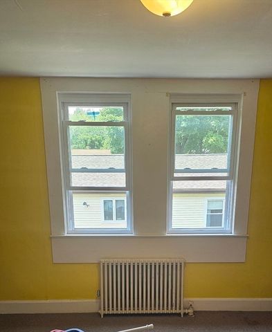 118 North Bedford Street, East Bridgewater, MA 02333