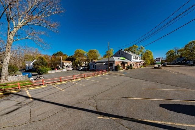 118 North Bedford Street, East Bridgewater, MA 02333