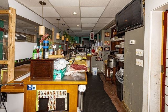 118 North Bedford Street, East Bridgewater, MA 02333