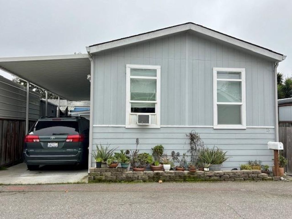 2711 Mar Vista Drive 15, Aptos, CA 95003