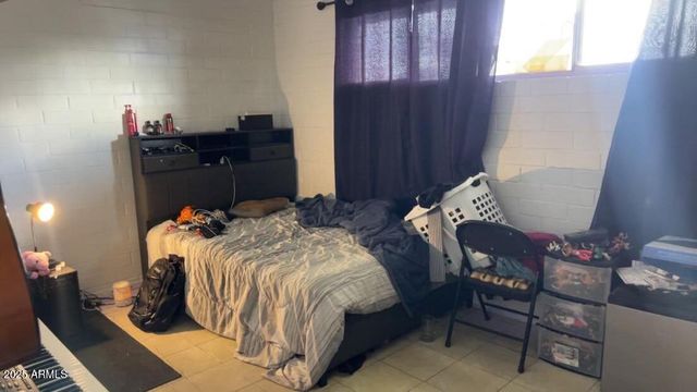 4224 W PORTLAND Street, Phoenix, AZ 85009