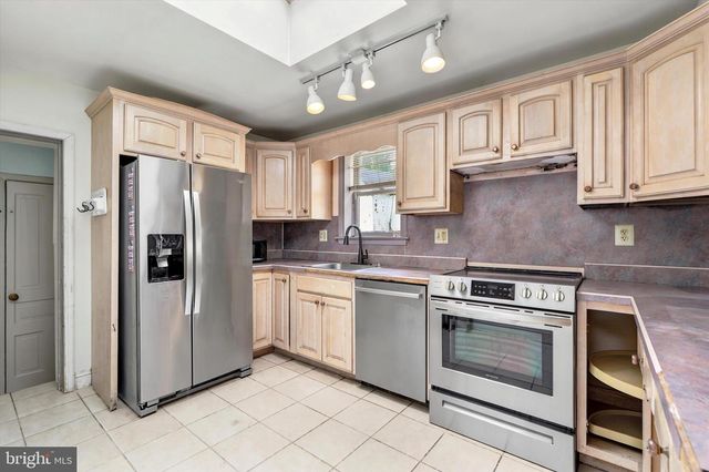 50 COLONIAL SPRINGS RD, Valley Forge, PA 19481