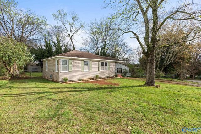 806 Crestline Road, Huntsville, AL 35816