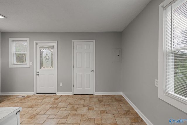 806 Crestline Road, Huntsville, AL 35816