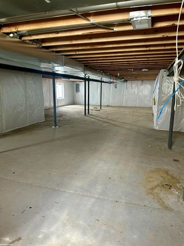 45215 Fairchild Road, Macomb, MI 48042