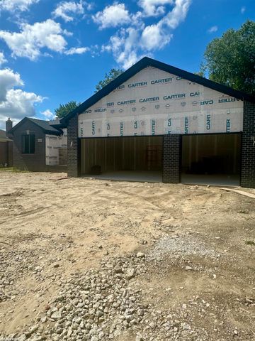 45215 Fairchild Road, Macomb, MI 48042