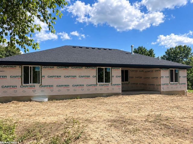 45215 Fairchild Road, Macomb, MI 48042