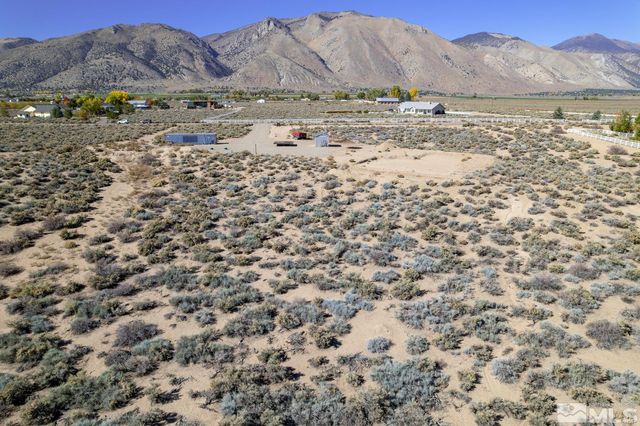 10 Walters Lane, Smith Valley, NV 89444