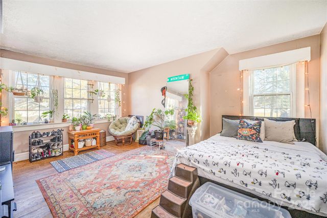 206 W Mountain Street, Kings Mountain, NC 28086