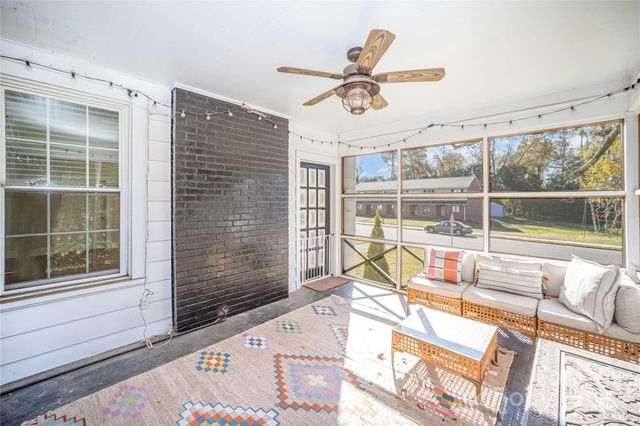 206 W Mountain Street, Kings Mountain, NC 28086