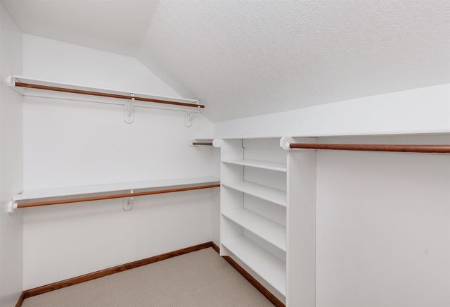 917 57th Place, West Des Moines, IA 50266
