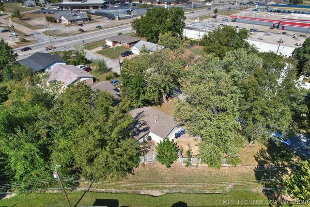 509 W Knoxville Street, Broken Arrow, OK 74012