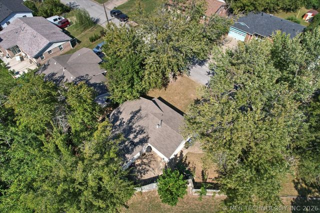 509 W Knoxville Street, Broken Arrow, OK 74012